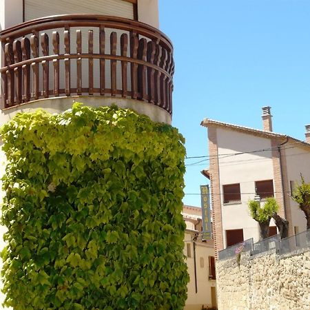 Hostal Rural Casa Castro Alberuela de la Liena Luaran gambar
