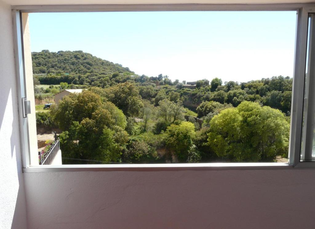 Hostal Rural Casa Castro Alberuela de la Liena Luaran gambar