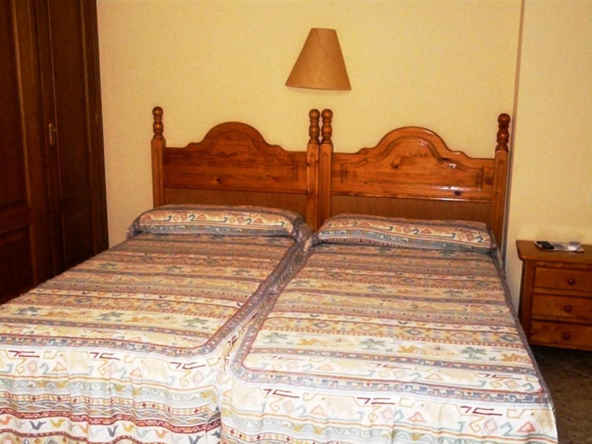Hostal Rural Casa Castro Alberuela de la Liena Bilik gambar
